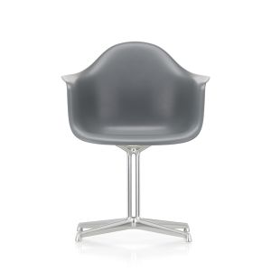 Vitra Eames Plastic Armchair RE DAL stoel 