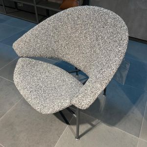 Artifort Glider fauteuil beige/zwart 