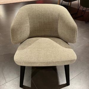 Montis Back Me Up Lounge fauteuil grijs