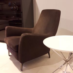 Minotti Denny fauteuil bruin