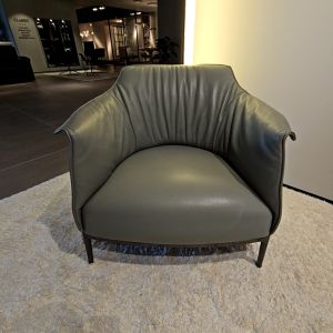 Poltrona Frau Archibald fauteuil grijs