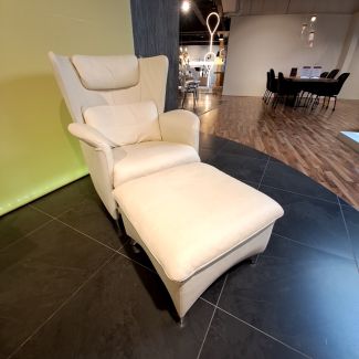 de Sede DS-23/01 fauteuil met poef wit 